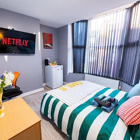 Heart Of Maidstone - Premium Double Rooms With Free Wi-Fi エクステリア 写真