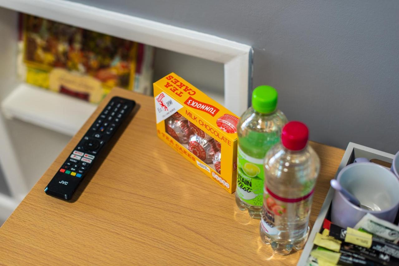 Heart Of Maidstone - Premium Double Rooms With Free Wi-Fi エクステリア 写真